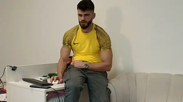 MauroTwin online show from December 1, 2025, 7:08 pm