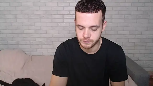 Alexxx horny online show from October 25, 2025, 8:00 am