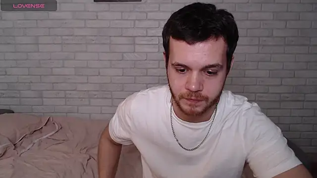 Snapshot of Alexxx_horny chatting on February 23, 2026, 4:26 pm Alexxx horny online show from February 23, 2026, 4:26 pm