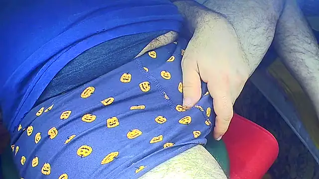 jackhalooween online show from February 17, 2025, 4:04 pm