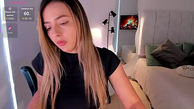 AmyWood online show from May 15, 2026, 2:46 pm