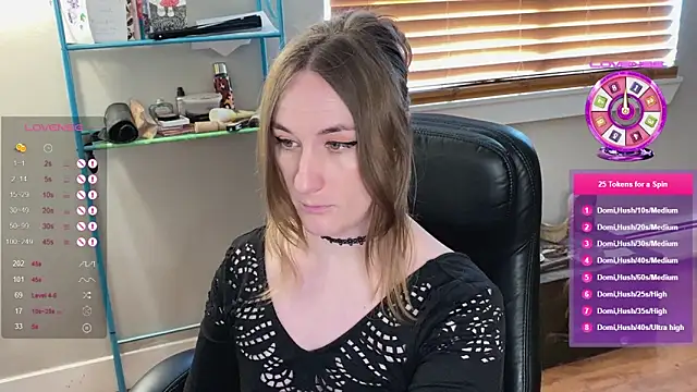 luluvaladon online show from March 8, 2025, 10:45 pm