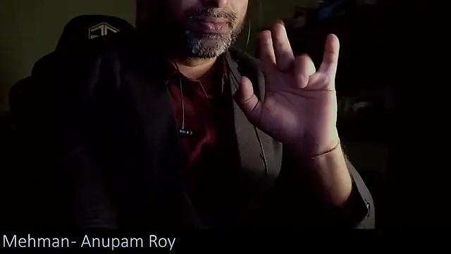  x rated  online show from December 15, 2024, 6:15 pm