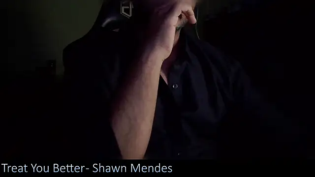  x rated  online show from January 31, 2025, 5:32 pm