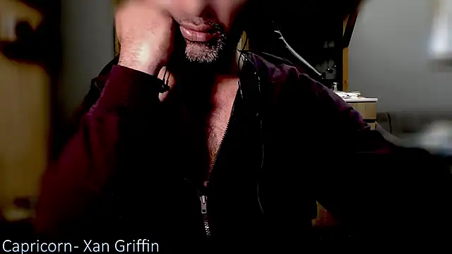  x rated  online show from March 1, 2026, 4:03 am