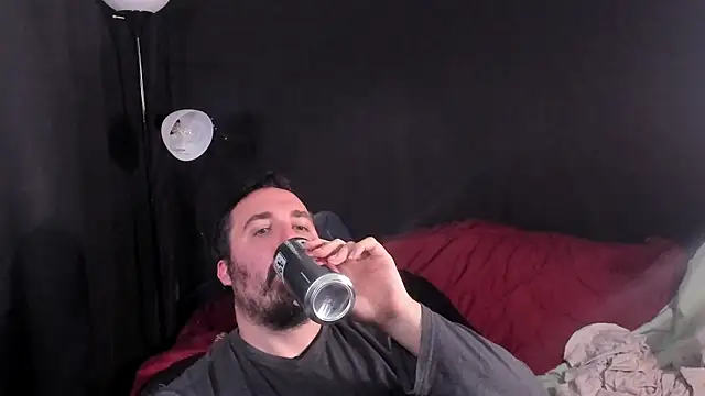 Metalstud online show from November 6, 2025, 4:02 am