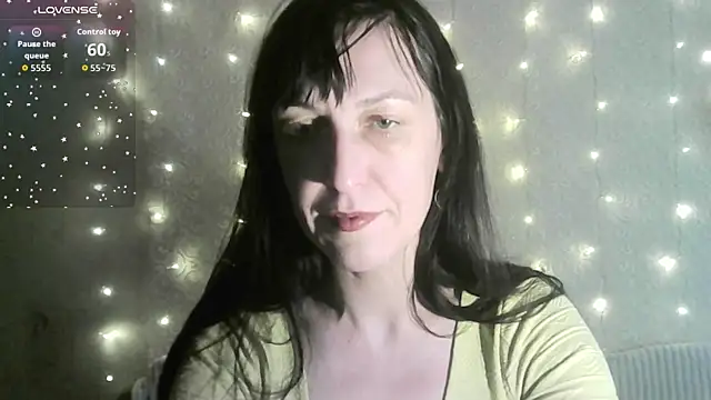 MarieODahliaS online show from January 19, 2026, 11:58 am