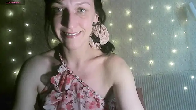 MarieODahliaS online show from March 16, 2026, 1:04 pm