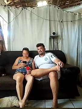 Snapshot of tarra122 chatting on February 4, 2026, 3:40 pm tarra122 online show from February 4, 2026, 3:40 pm