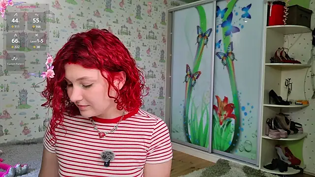 SmokyRose online show from June 26, 2026, 9:14 am