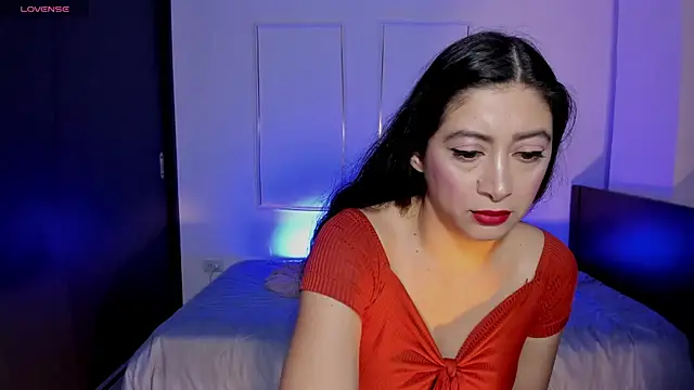 Snapshot of MeganWhite3 chatting on March 29, 2026, 1:49 am MeganWhite3 online show from March 29, 2026, 1:49 am