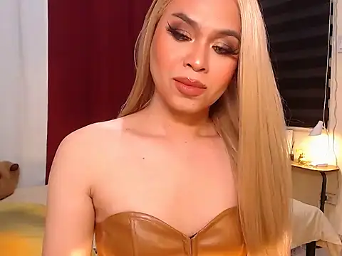 MistressLuna1 online show from December 16, 2024, 2:38 pm