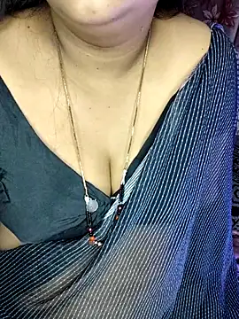 Love 4Sex online show from April 11, 2026, 7:45 am