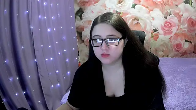 Snapshot of OverseerX chatting on October 31, 2025, 8:43 pm OverseerX online show from October 31, 2025, 8:43 pm