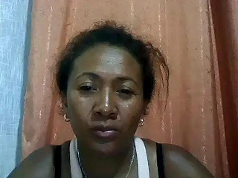 Snapshot of sexyladii chatting on February 3, 2025, 5:14 pm sexyladii online show from February 3, 2025, 5:14 pm
