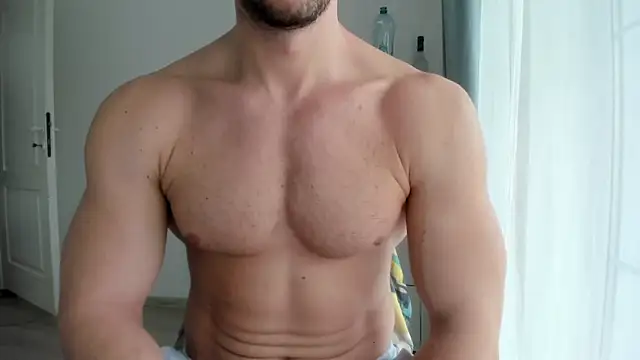 woolfiie online show from March 29, 2026, 9:42 am