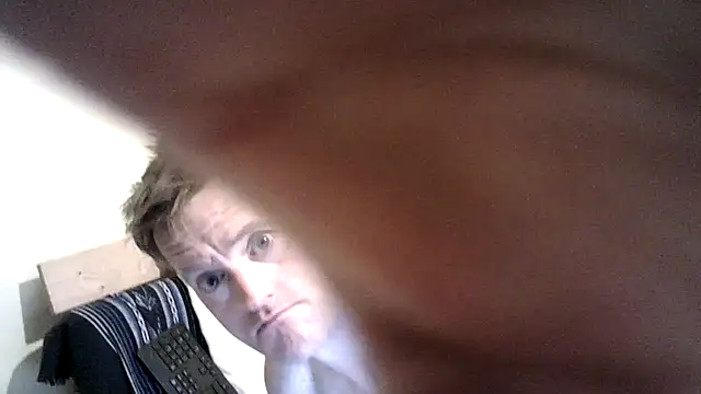 londonfuckwhore online show from September 25, 2025, 12:14 am