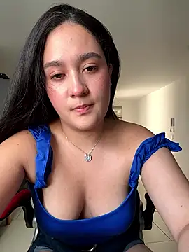 Nina lovi online show from January 7, 2026, 9:50 pm