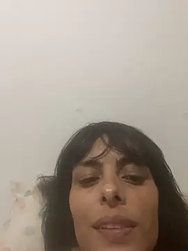 Snapshot of Sarah-safada chatting on June 22, 2026, 1:29 am Sarah-safada online show from June 22, 2026, 1:29 am