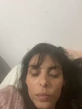 Snapshot of Sarah-safada chatting on June 22, 2026, 3:47 am Sarah-safada online show from June 22, 2026, 3:47 am
