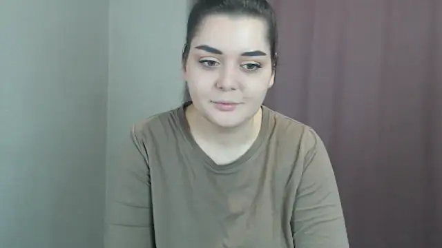 ohhhMie online show from December 12, 2024, 11:03 pm