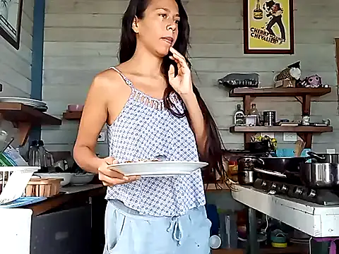 Luna-Natural online show from January 12, 2025, 6:38 pm