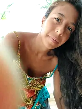 Luna-Natural online show from October 4, 2025, 12:36 pm