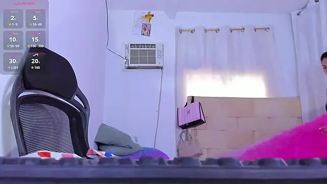 sweetfabianaxl online show from March 29, 2026, 7:25 pm