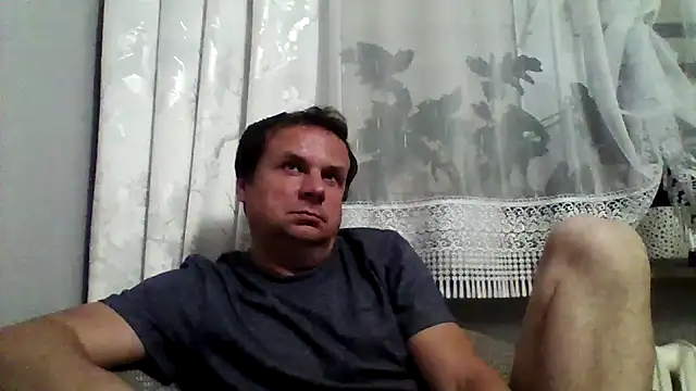 grzes19763 online show from May 30, 2026, 8:39 pm