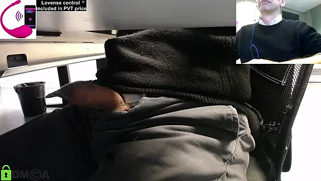 pliko online show from March 12, 2025, 3:40 pm