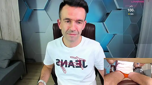 SteveTiger online show from March 15, 2026, 3:29 pm