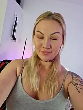 NastyMilf  online show from March 5, 2025, 8:32 am