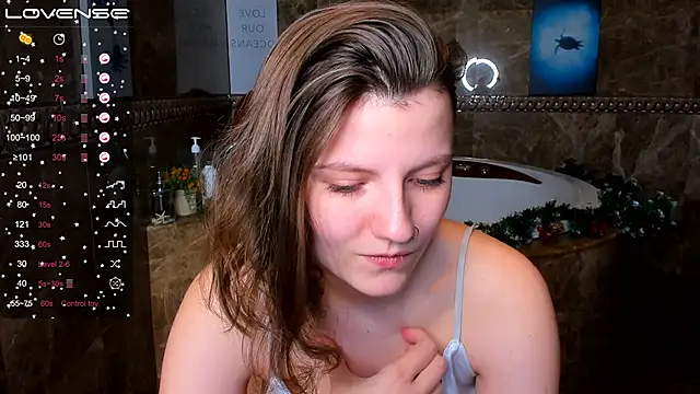 MelindaTin online show from January 23, 2025, 4:41 am