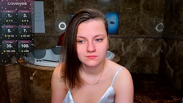 Snapshot of MelindaTin chatting on February 22, 2026, 12:56 am MelindaTin online show from February 22, 2026, 12:56 am