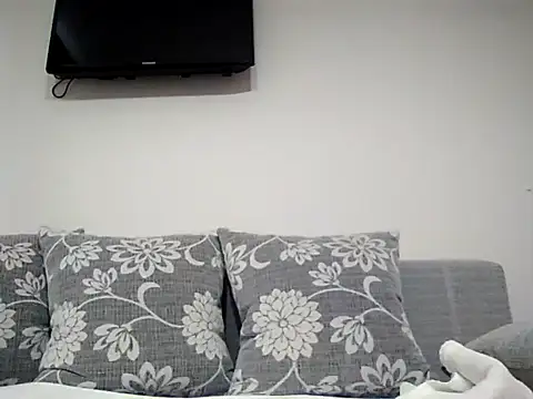 Snapshot of Edgingheaven69 chatting on November 8, 2025, 8:03 am Edgingheaven69 online show from November 8, 2025, 8:03 am