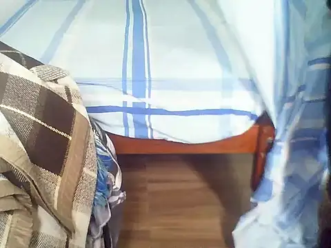 Latinjim29 online show from December 20, 2025, 5:53 pm