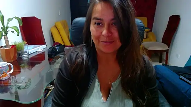 Ixchel Anaid online show from February 20, 2025, 2:51 am