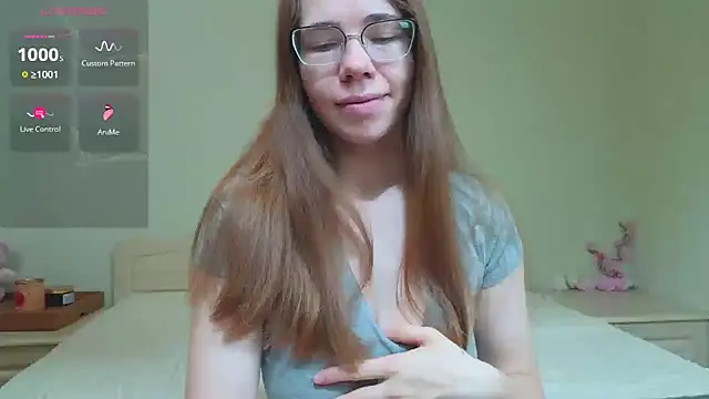 FairyTaylor online show from November 1, 2025, 3:41 am