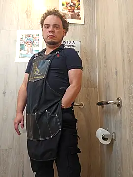 latinoflpr online show from February 6, 2026, 8:34 pm