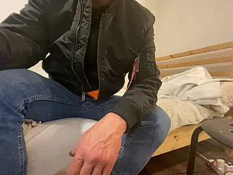 Goldmedall online show from March 5, 2026, 8:49 pm