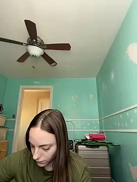 jaseyrae online show from February 8, 2026, 3:04 pm