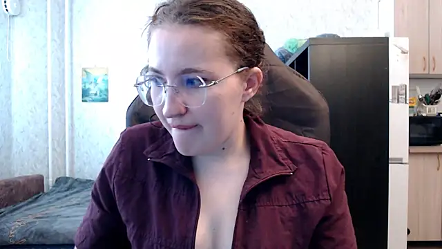 AnKey Rayah online show from October 16, 2025, 4:02 am