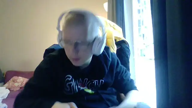 David250692 online show from November 20, 2025, 12:38 pm