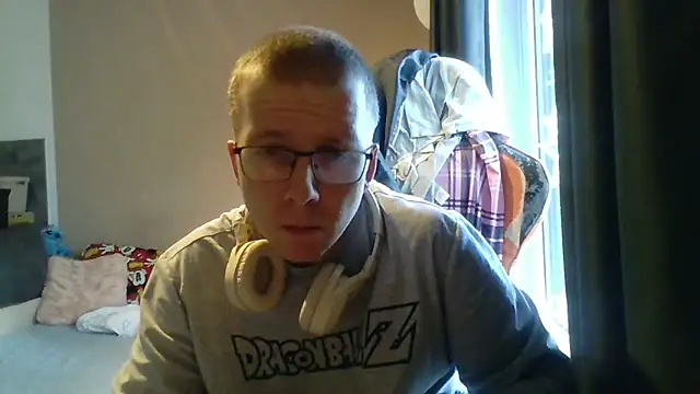 David250692 online show from April 6, 2026, 12:17 pm