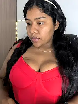 paola091 online show from October 6, 2025, 11:24 pm