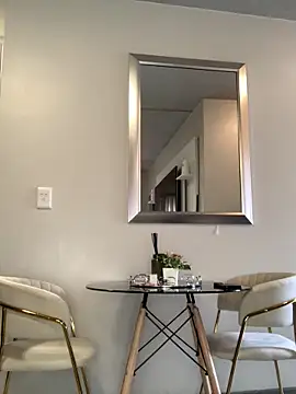 CurvyDesire1 online show from November 15, 2025, 8:11 am