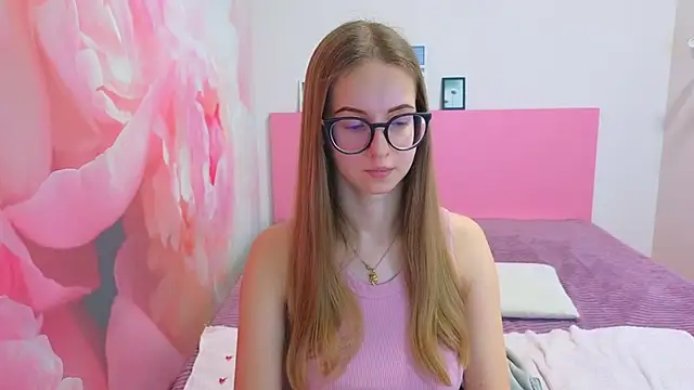 AliceAdams online show from January 15, 2026, 7:02 am