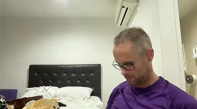 Snapshot of CamCrestXXX chatting on December 16, 2024, 7:32 pm CamCrestXXX online show from December 16, 2024, 7:32 pm