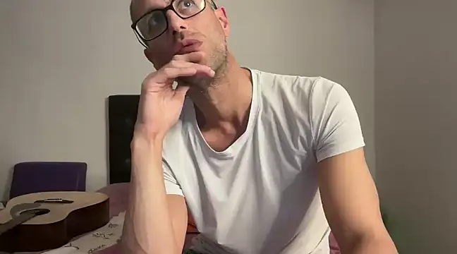 Snapshot of CamCrestXXX chatting on January 13, 2025, 12:45 pm CamCrestXXX online show from January 13, 2025, 12:45 pm