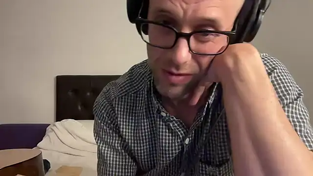 Snapshot of CamCrestXXX chatting on January 20, 2025, 1:53 pm CamCrestXXX online show from January 20, 2025, 1:53 pm